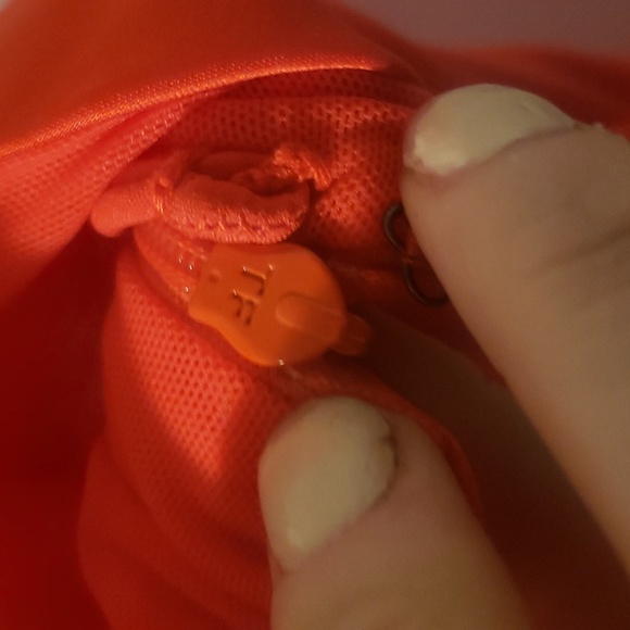 NWOT Alice and Olivia Red Chili Pepper Silk Slit Dress - Picture 11 of 11